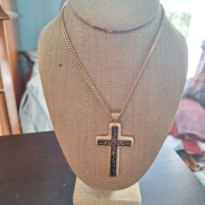 Sarah Coventry Black and Gold Cross Necklace